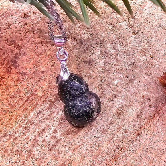 Beautiful Nature Green Phantom Quartz Carved Blessing Gourd Pendant Necklace - Picture 10 of 10